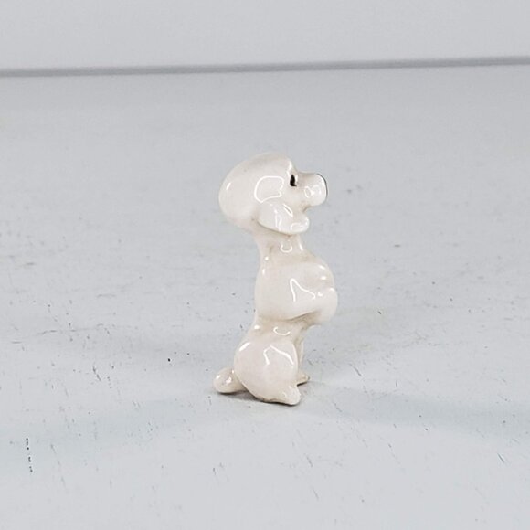 Hagen Renaker Thin Poodle Puppy Pale Pink Dog Miniature Figurine *FLAW* - Picture 2 of 8